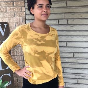 🎉🎉 3 for $20 🎉🎉 Bleached - out women’s long sleeve Top by Sonoma